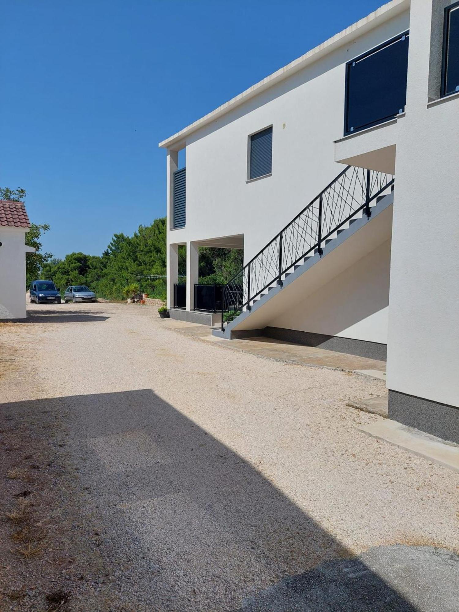Apartmani Karla Paklenica Starigrad Paklenica Exterior foto