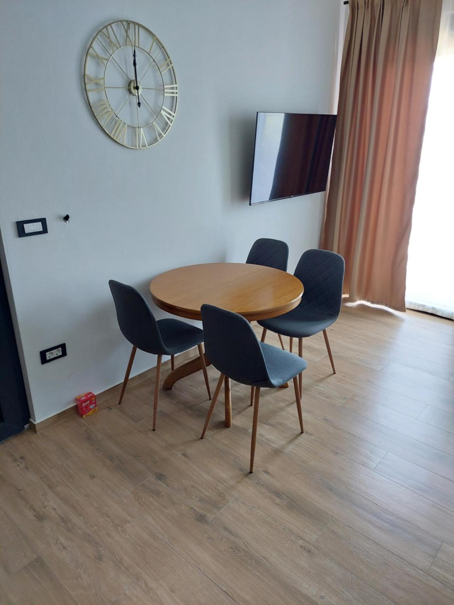 Apartmani Karla Paklenica Starigrad Paklenica Exterior foto